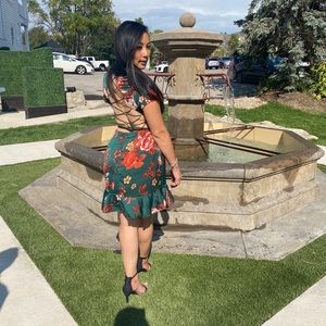 Meet your Posher, Ling